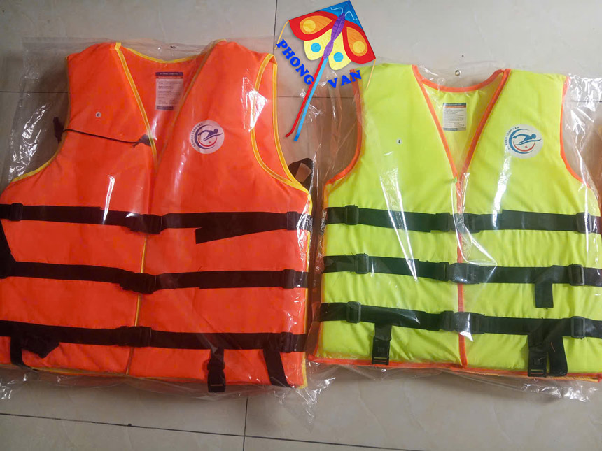 chuyên cung cấp áo phao bơi cứu hộ đầy đủ các size từ trẻ em cho người lớn với giá sỉ tốt ở TP. Hồ Chí Minh